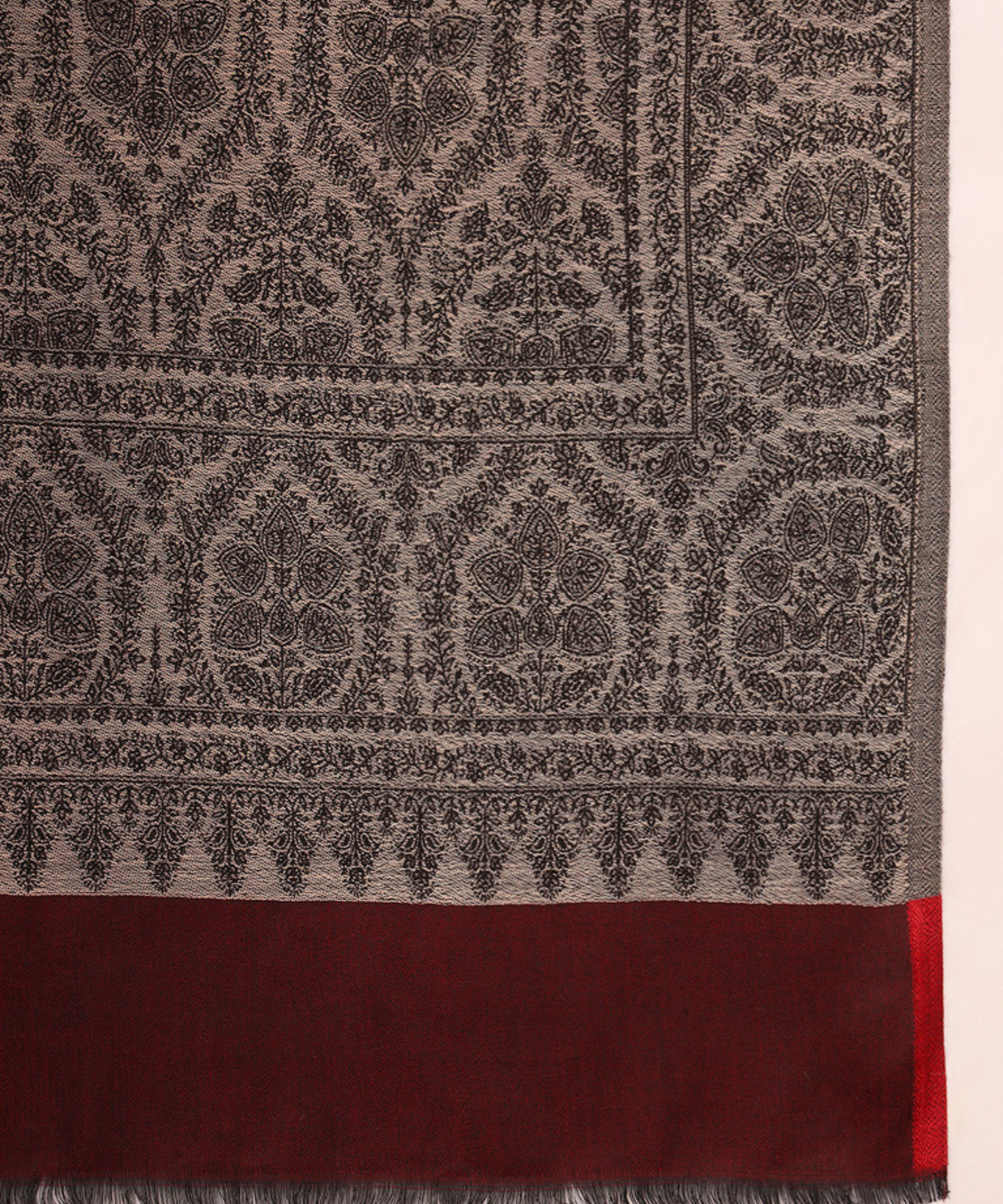 Kanidar- Women's Barik All Over silken Kashmiri Jamdani Shawl