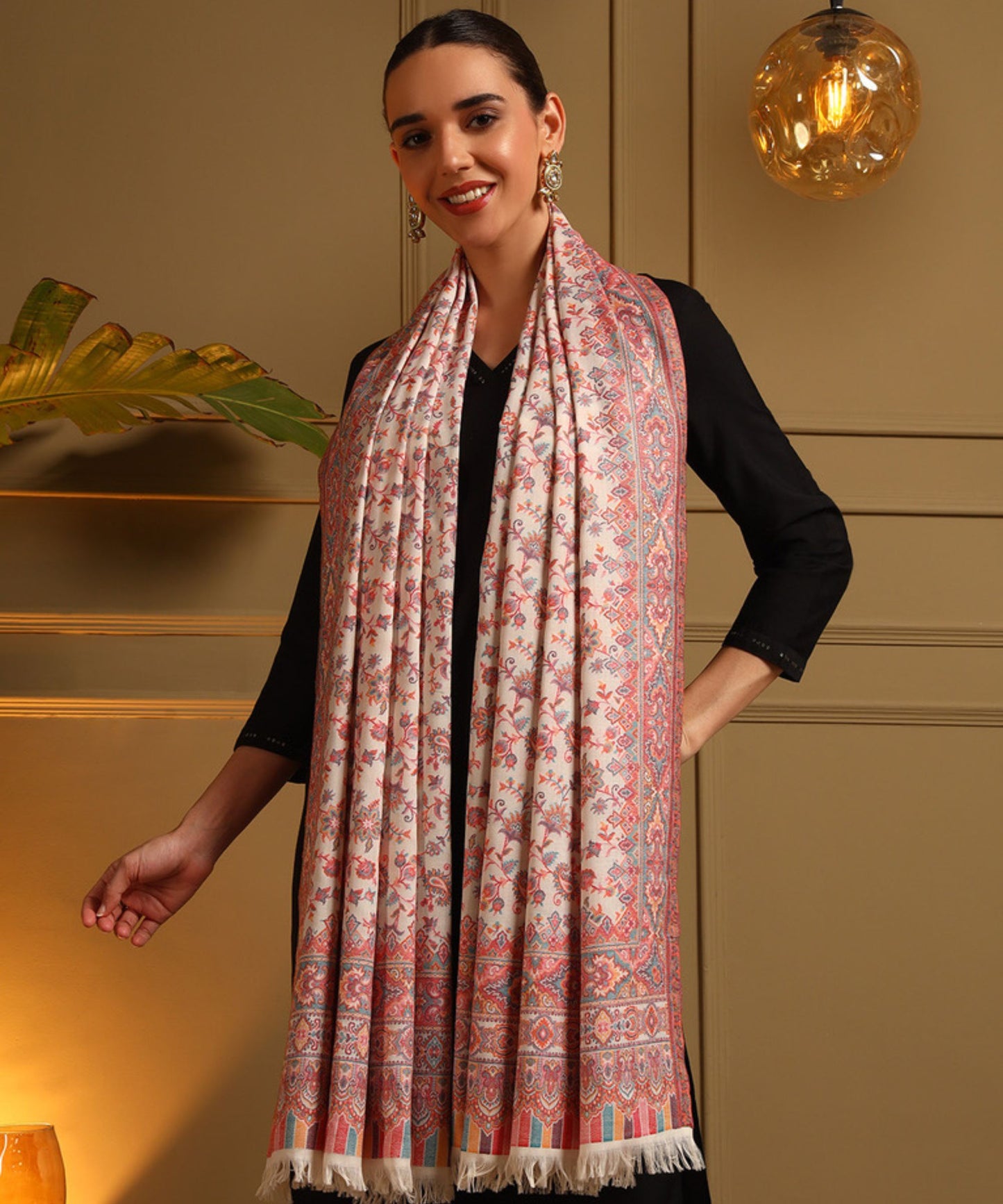 Kanidar- Women's Kashmiri Kani Sangeen Multi Flower Jama