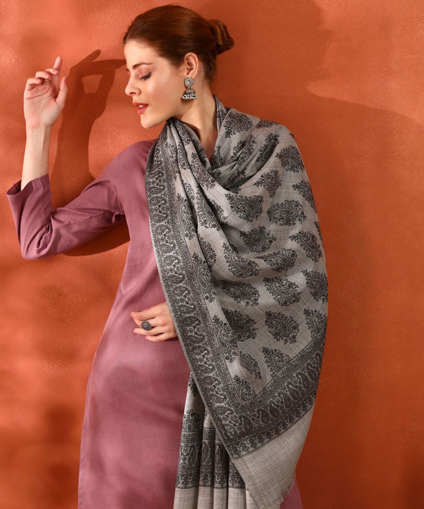 Kanidar- Women's Paisely All Over Wool Blend Jall Specially Woven With Kashmiri Look