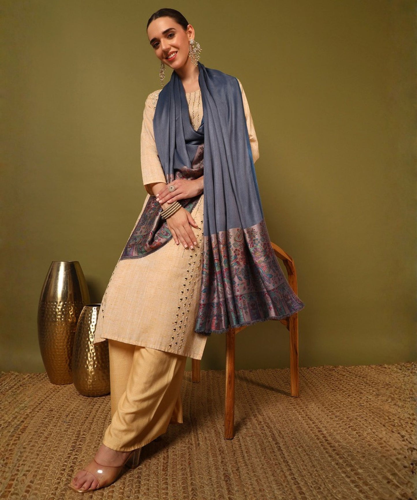 Kanidar- Super Soft Silken Guldasta Palla Anytime Wrap
