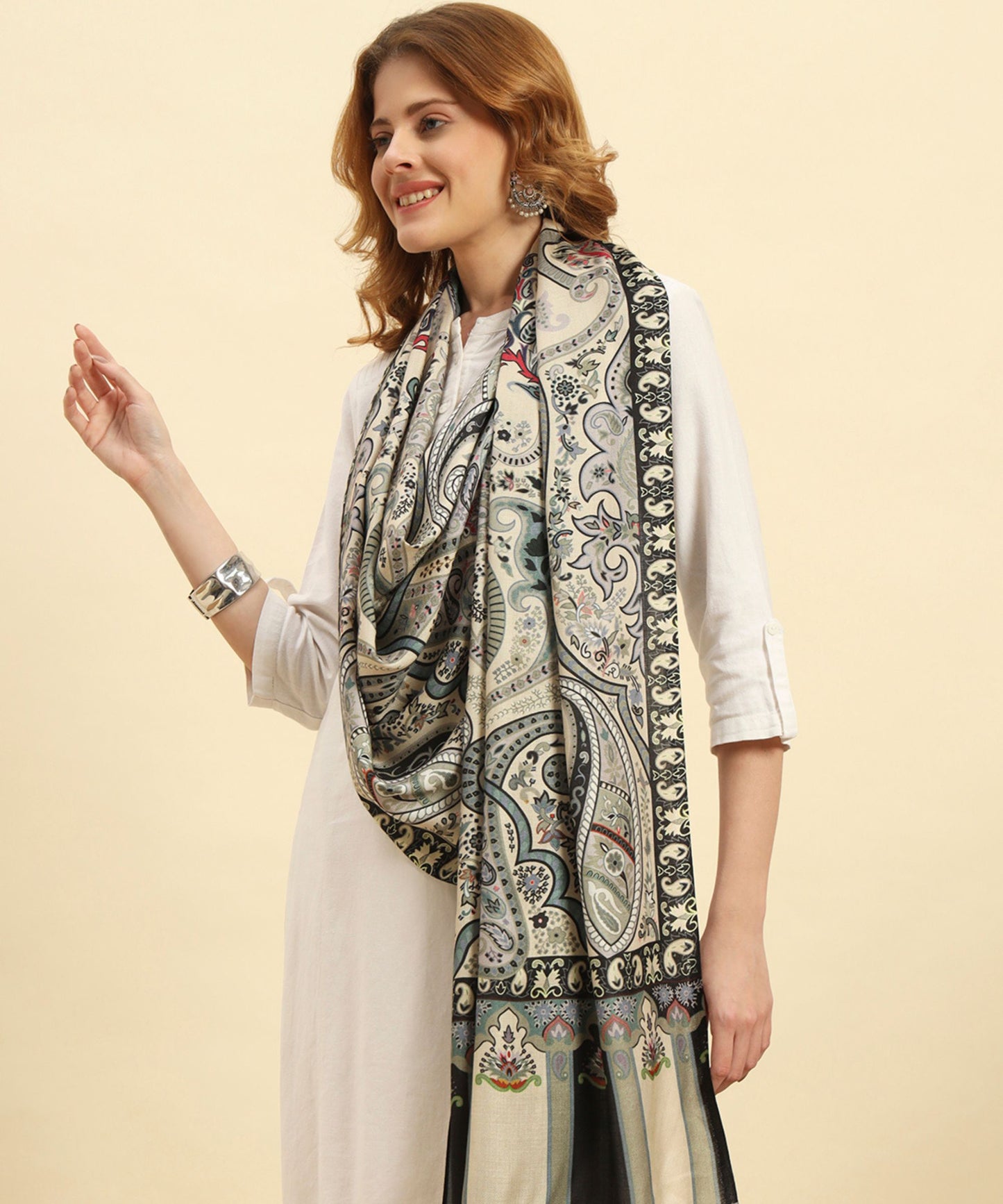 Kanidar- Soothing Beige and Grey Antique Cape