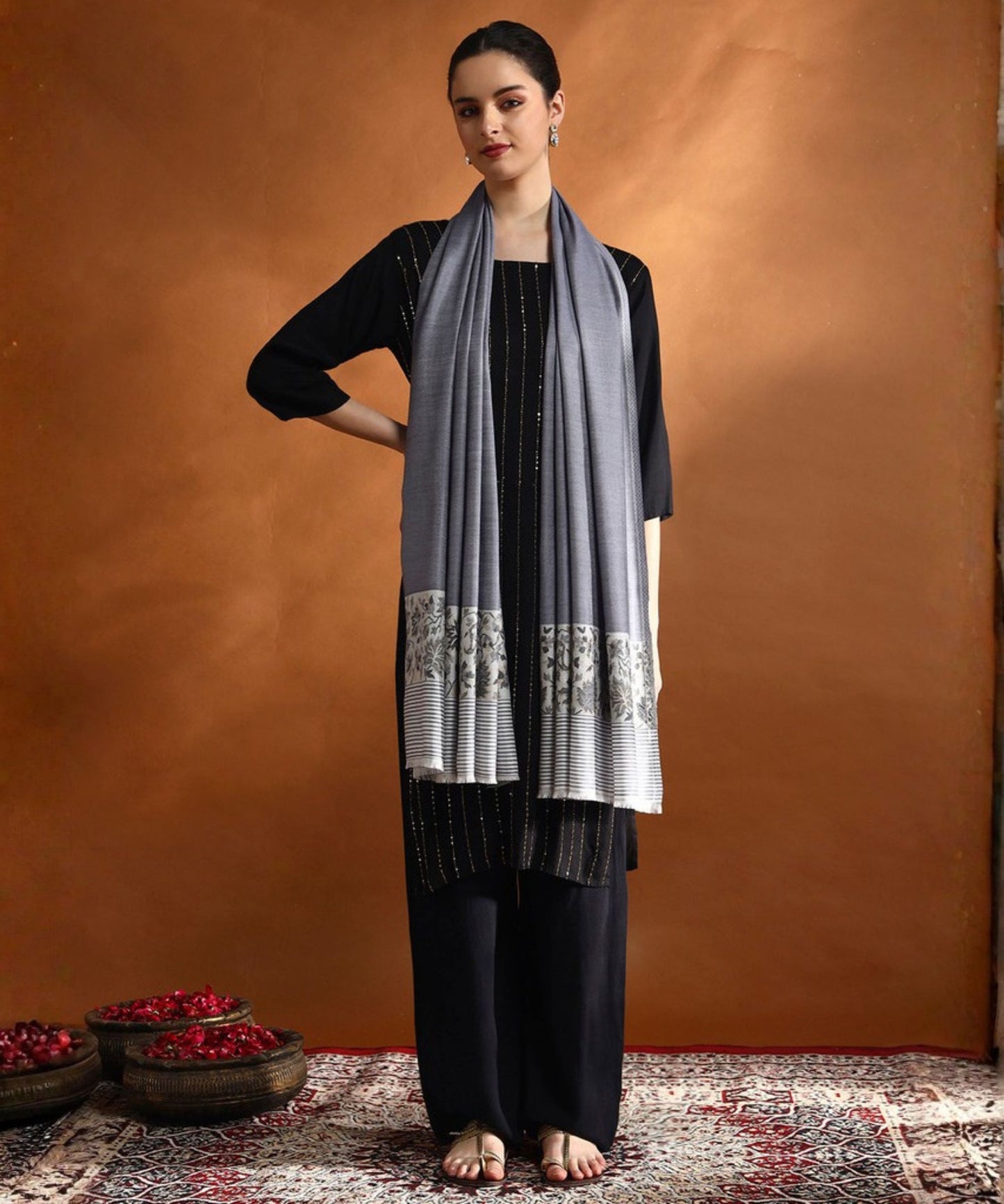 Kanidar- Women's silken Chinar Palla Shawl With Super Soft Feel (100*200 cm) (Add Box With Additional Cost)