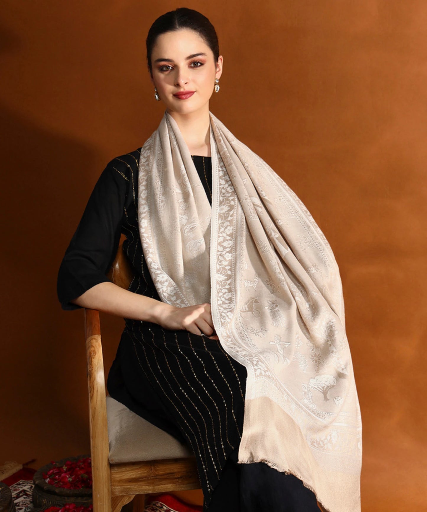 Kanidar- Women Scenic Super Soft Any Time Stole