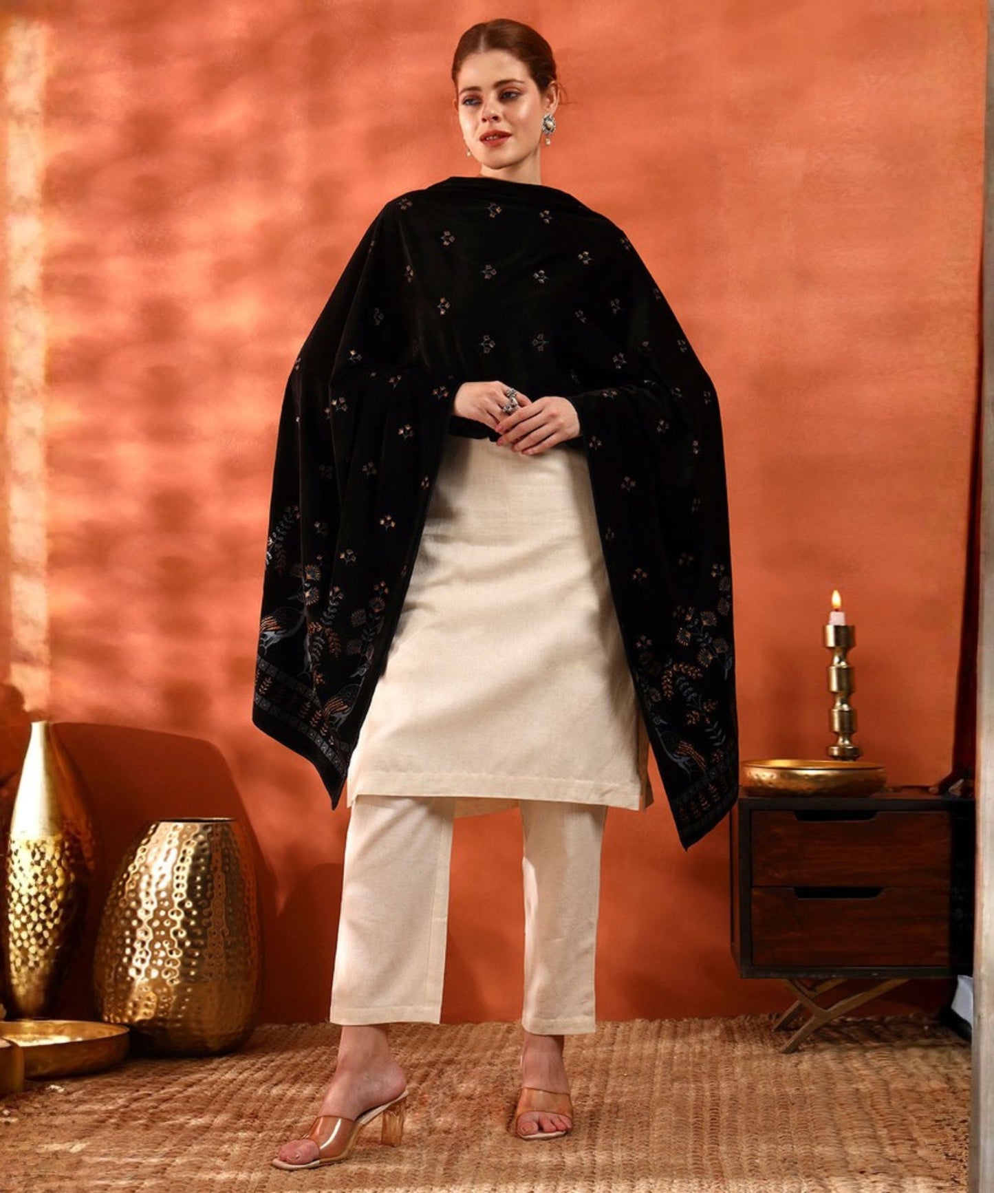 Kanidar- Women's Velvet Peacock Elegant Party Wear Stole