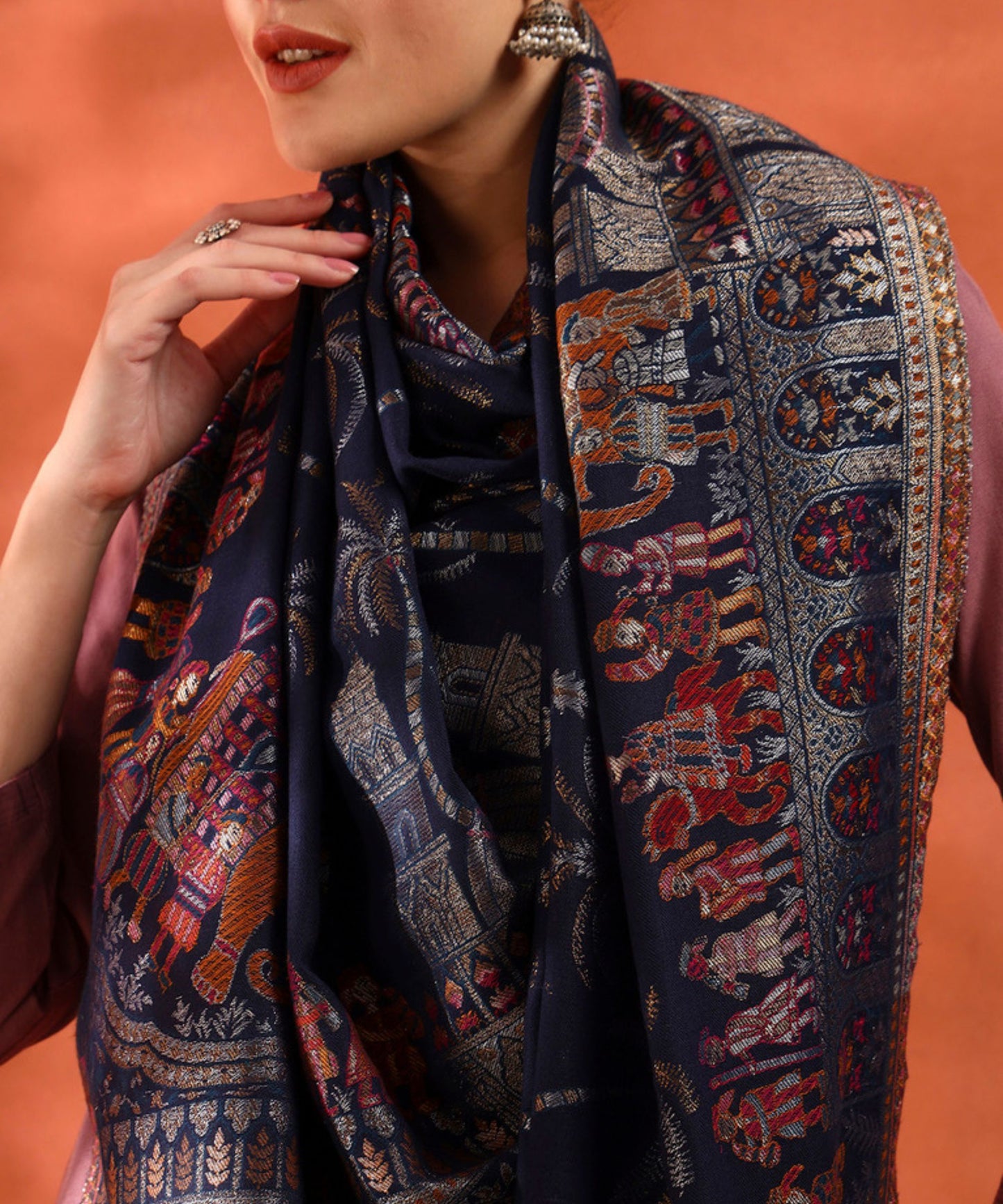 Kanidar - Women's Mughal Darbar, With Gold & Silver Ethnic Blend  (Size: 100*200 cm)