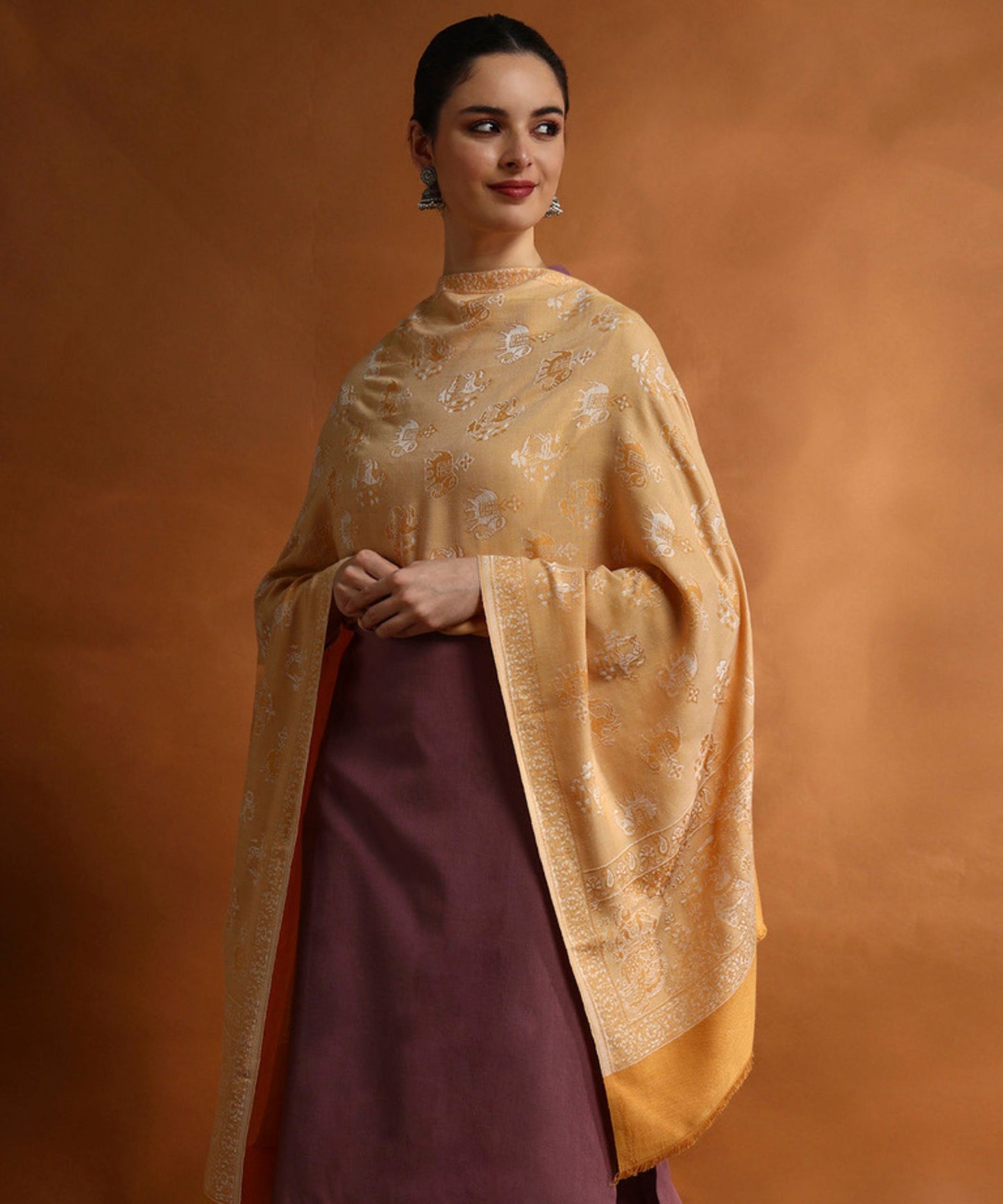 Kanidar- Women Elephant Jall Super Soft Silken Touch