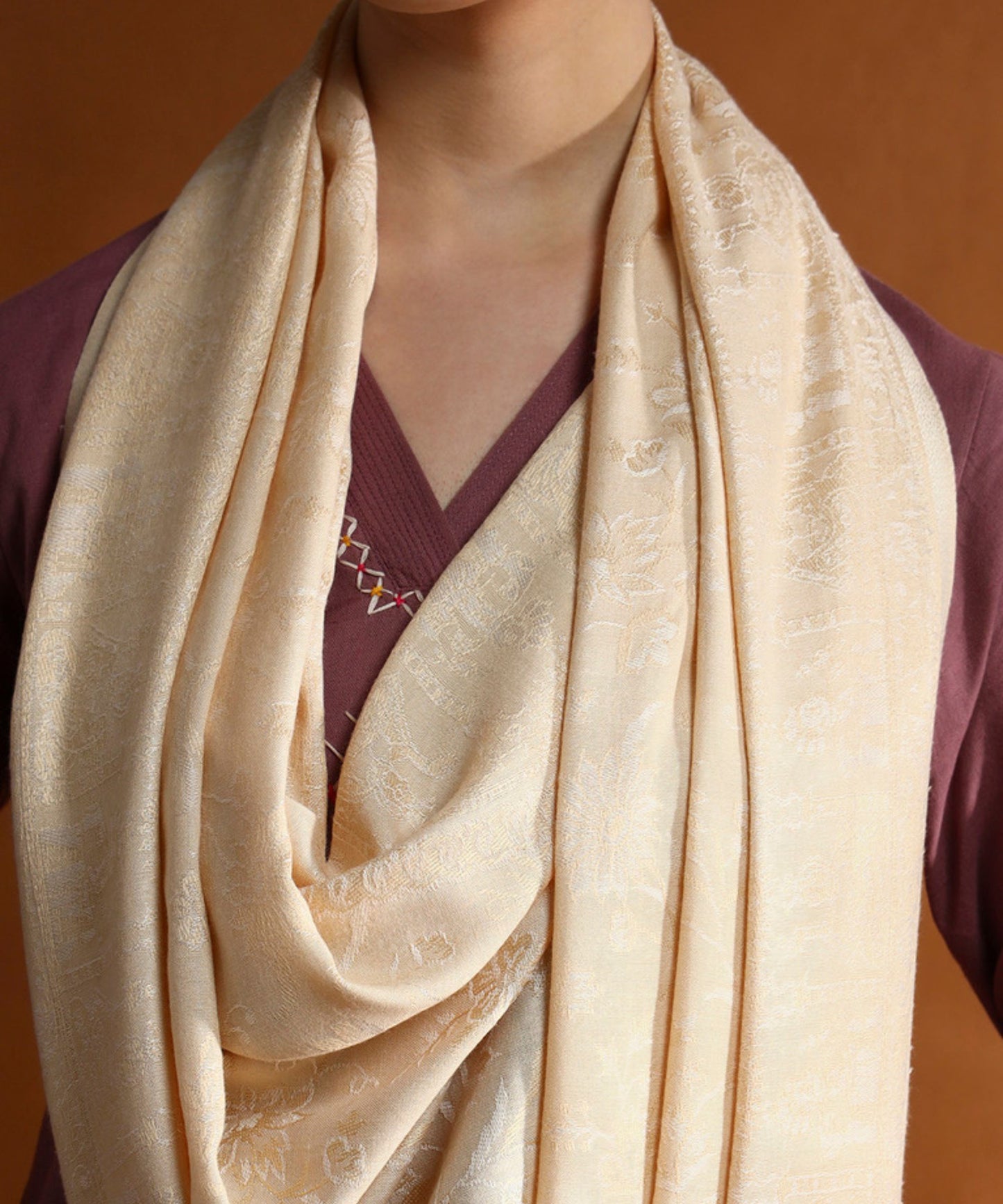 Kanidar- Beige Self Silken Softy Stole