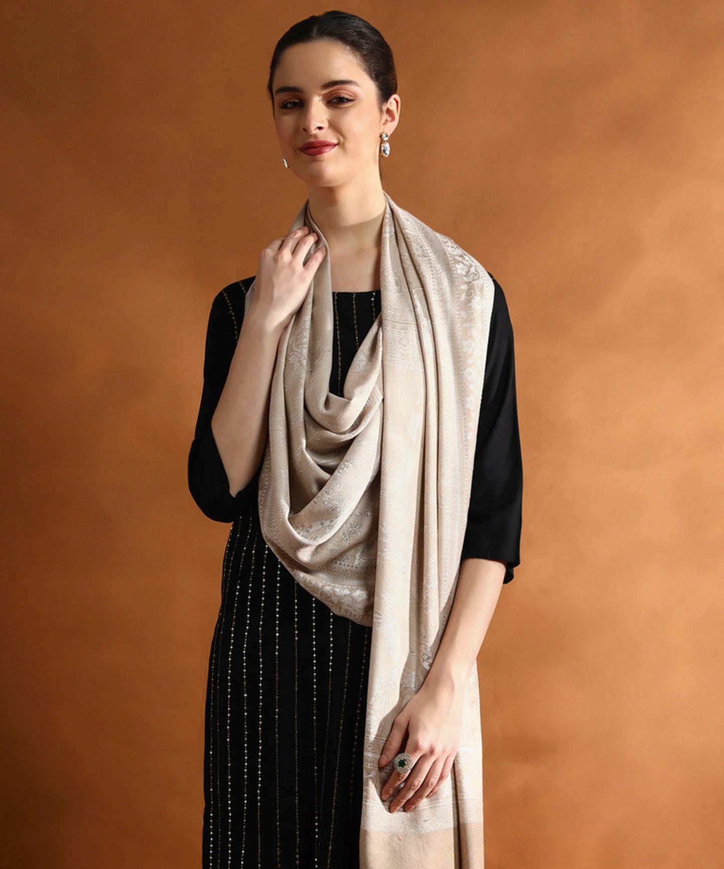 Kanidar- Women Scenic Super Soft Any Time Stole